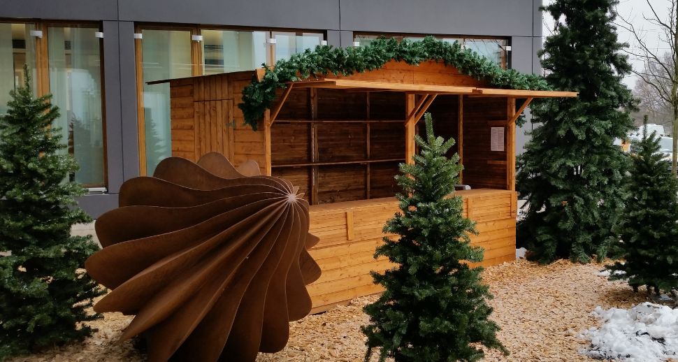 Weihnachtshuette kaufen bei eventTime, Deinem Markthütten-Shop, unkompliziert online bestellen