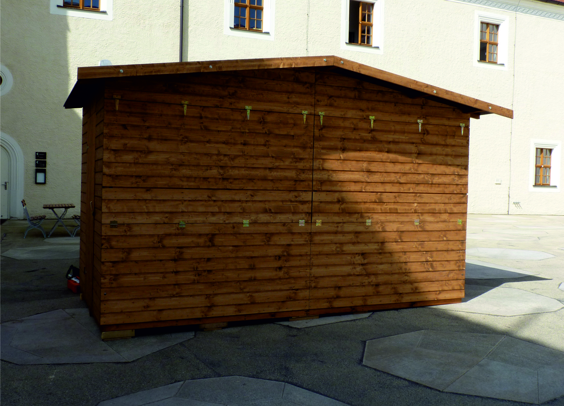 Verkaufsstand aus hochwertiger Fertigung- eventTIME Markthuetten- Shop