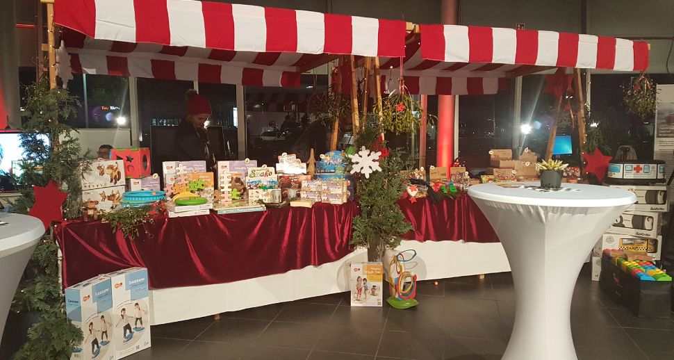 Marktstand kaufen bei eventTime, Deinem Markthütten-Shop, unkompliziert online bestellen