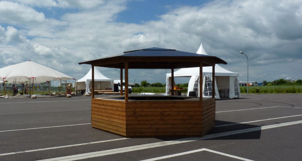 Pavillon mieten bei eventTime, Deinem Markthütten-Shop, unkompliziert online bestellen