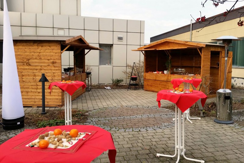 Glühweinstand bei eventTime, Deinem Markthütten-Shop, unkompliziert online bestellen