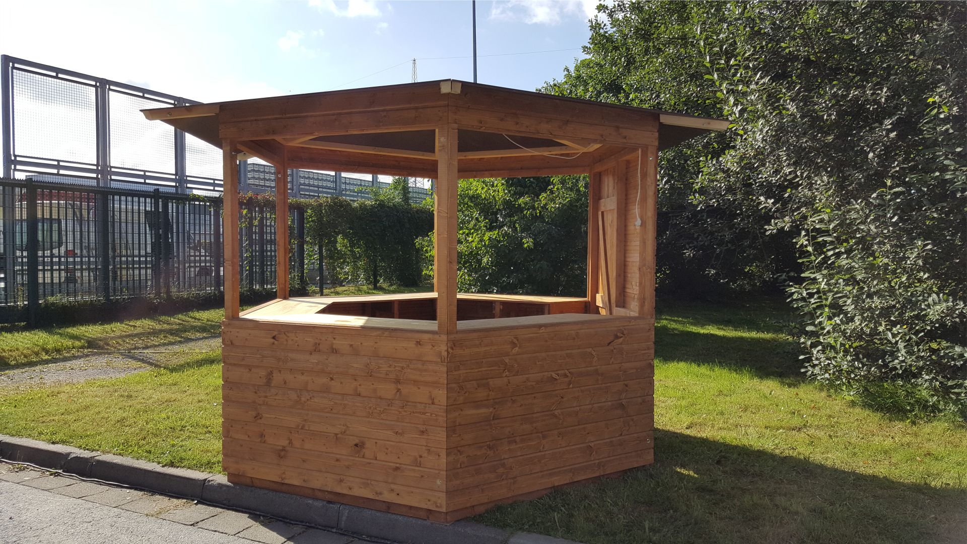 Pavillon 6-Eck 3m- mieten bei eventTIME, der Partyausstatter